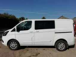 Ford Transit Custom Crew Van with Dog Cages