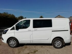 Ford Transit Custom Crew Van with Dog Cages