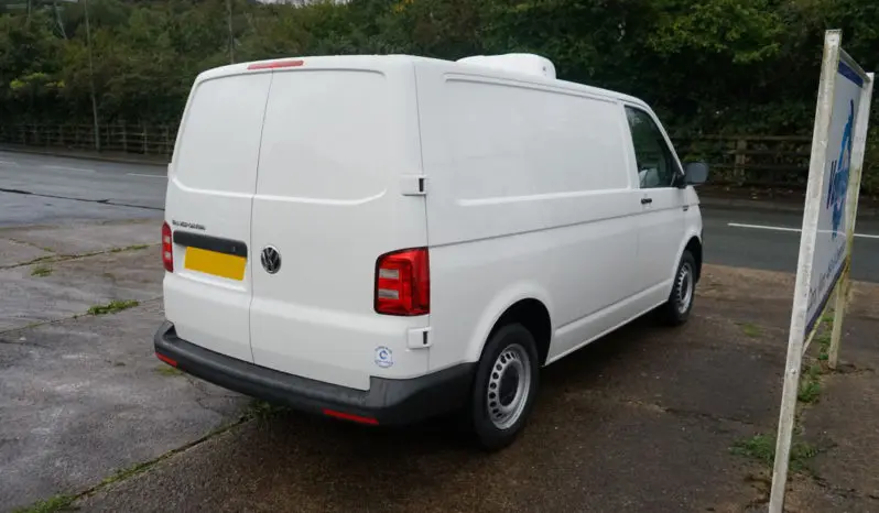 VW Transporter T28 Startline SWB 102PS Fridge Van full