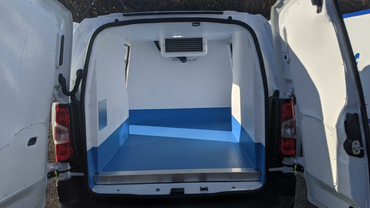 l2 peugeot partner fridge van