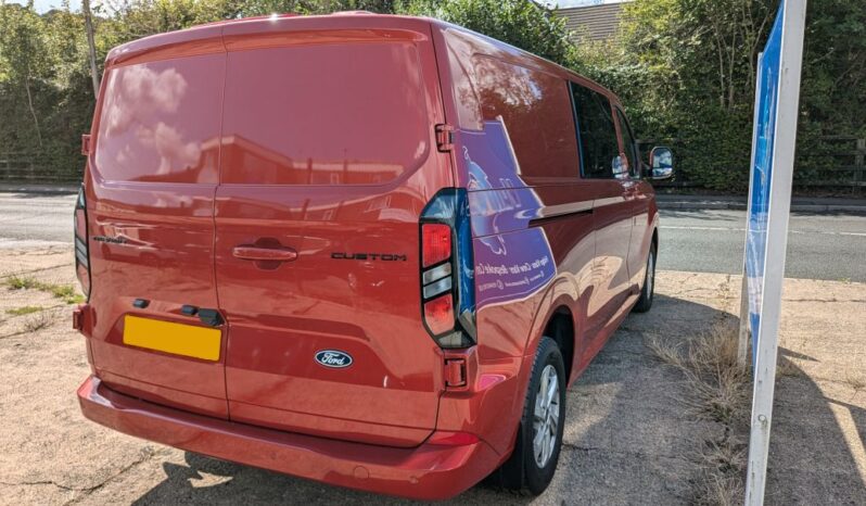 Ford Transit Custom 320 L2H1 2.0L EcoBlue 170ps Limited Automatic Crew Van full