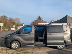 Ford Transit Custom 320 L2H1 2.0L EcoBlue 170ps Limited Automatic Crew Van With Tailgate full