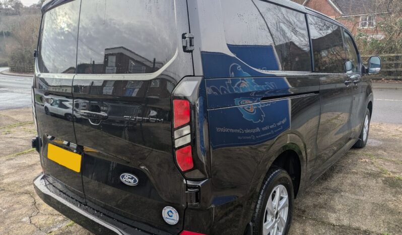Ford Transit Custom 320 L2H1 2.0L EcoBlue 170ps Limited Automatic Crew Van full