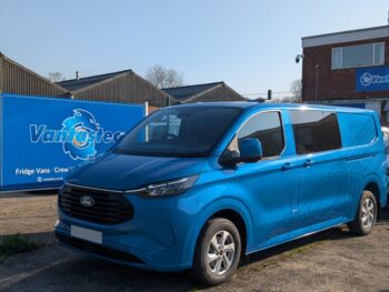 Ford Transit Custom 2.5 320 Duratec 11.8kWh Limited Multicab Auto L2 H1 Euro 6 5d
