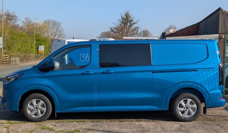 Ford Transit Custom 2.5 320 Duratec 11.8kWh Limited Multicab Auto L2 H1 Euro 6 5d full