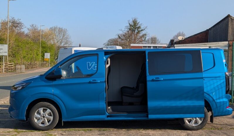 Ford Transit Custom 2.5 320 Duratec 11.8kWh Limited Multicab Auto L2 H1 Euro 6 5d full