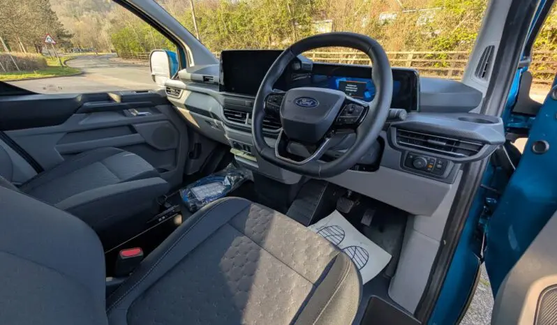 Ford Transit Custom 2.5 320 Duratec 11.8kWh Limited Multicab Auto L2 H1 Euro 6 5d full