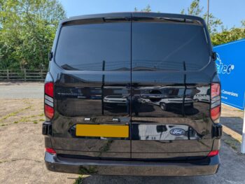 Ford Transit Custom 320 SWB 2.0L EcoBlue 136ps Limited Crew Van