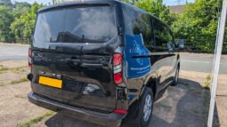 Ford Transit Custom Crew Van full