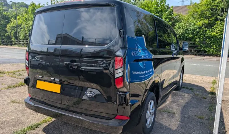 Ford Transit Custom Crew Van full