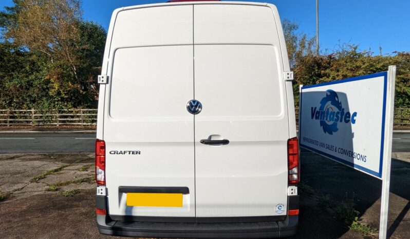 VW Crafter CR35 Startline MWB 140PS 2.0 TDI 6sp FWD Fridge Van With Standby full