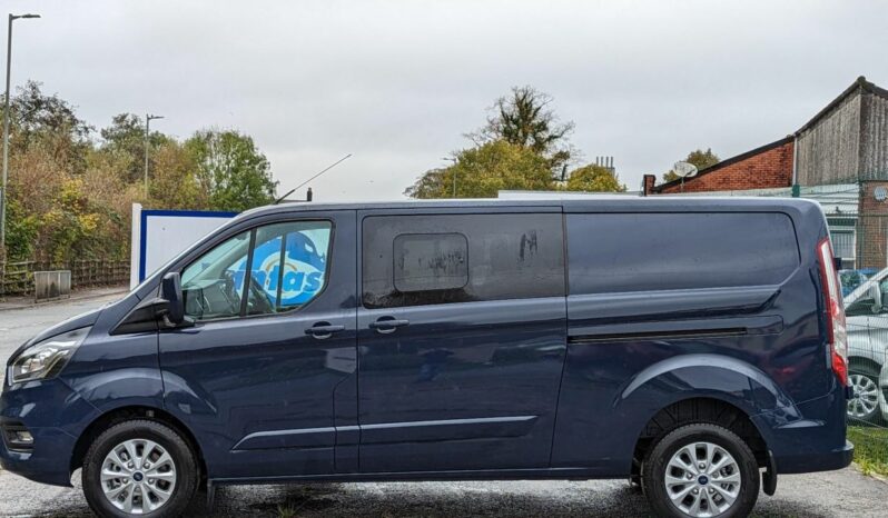 Ford Transit Custom 320 L2H1 170PS Automatic Limited Crew Van Blazer Blue (6 Seats) full