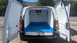 Peugeot Partner Long 100PS Professional Fridge Van full