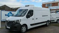 Renault Master FWD BLUE dCi 135 Advance Chilled Van with Standby 2023 [74]