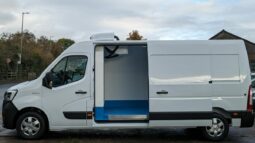 Renault Master FWD BLUE dCi 135 Advance Chilled Van with Standby 2023 [74] full
