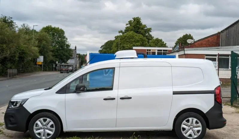 Renault Kangoo LL21 Blue dCi 95PS Advance Fridge Van full