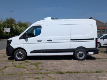 Nissan Interstar 35 2.3DCi L3H2 Acenta 135PS Fridge Van Euro 6.2