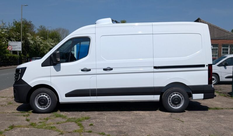 Nissan Interstar 35 2.3DCi L3H2 Acenta 135PS Fridge Van Euro 6.2 full