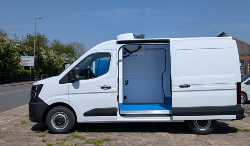 Nissan Interstar 35 2.3DCi L3H2 Acenta 135PS Fridge Van Euro 6.2 full
