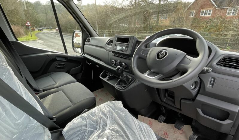 Renault Master MM35 FWD BLUE dCi 135 Advance Fridge Van with Standby full