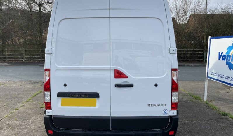 Renault Master MM35 FWD BLUE dCi 135 Advance Fridge Van with Standby full