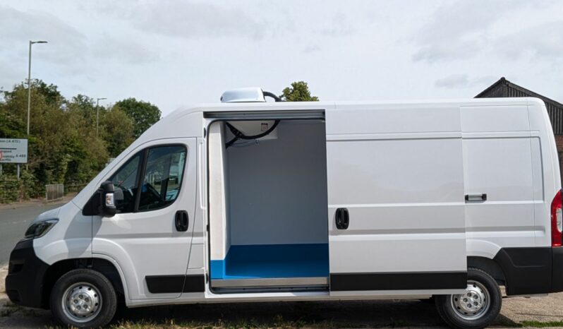 Citroen Relay 35 L3H2 140PS Enterprise Fridge Van With Standby full