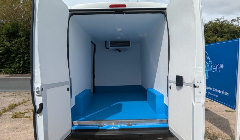 Citroen Relay 35 L3H2 140PS Enterprise Fridge Van With Standby full