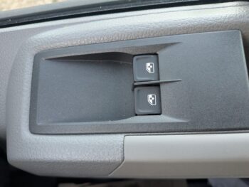 VW Crafter CR35 Commerce LWB 140PS 2.0 Fridge Van With Standby