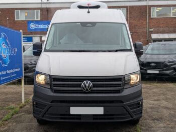 VW Crafter CR35 Commerce MWB 140PS 2.0 TDI 6sp FWD Fridge Van With Standby