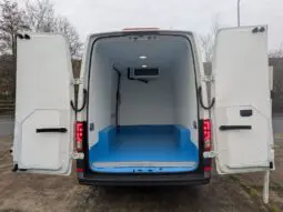VW Crafter CR35 Commerce MWB 140PS 2.0 TDI 6sp FWD Fridge Van With Standby
