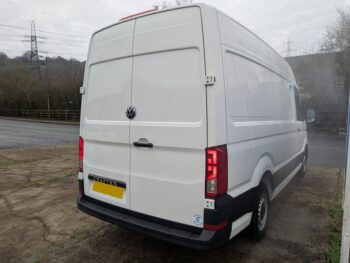 VW Crafter CR35 Commerce MWB 140PS 2.0 TDI 6sp FWD Fridge Van With Standby