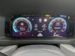 VW Crafter CR35 Commerce MWB 140PS 2.0 TDI 6sp FWD Fridge Van With Standby full
