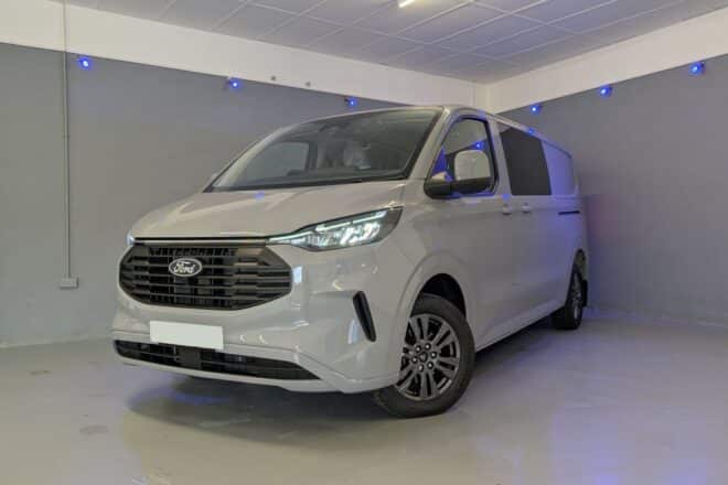 Ford Transit Custom Crew Van