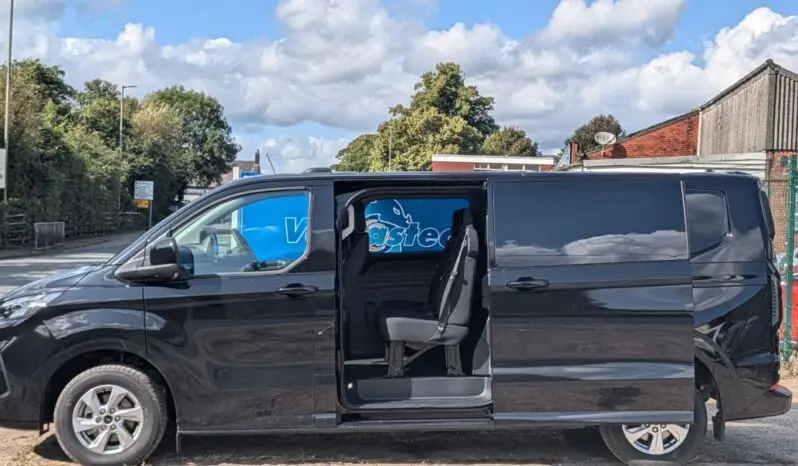 Ford Transit Custom 320 L2H1 2.0L EcoBlue 170ps Limited Automatic Crew Van With Tailgate full
