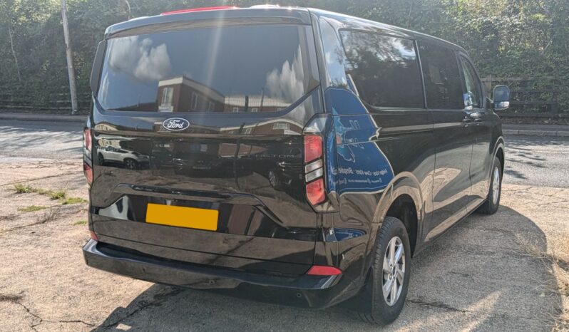 Ford Transit Custom 320 L2H1 2.0L EcoBlue 170ps Limited Automatic Crew Van With Tailgate full