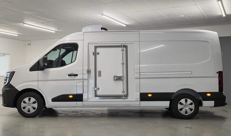 Nissan Interstar freezer van for sale