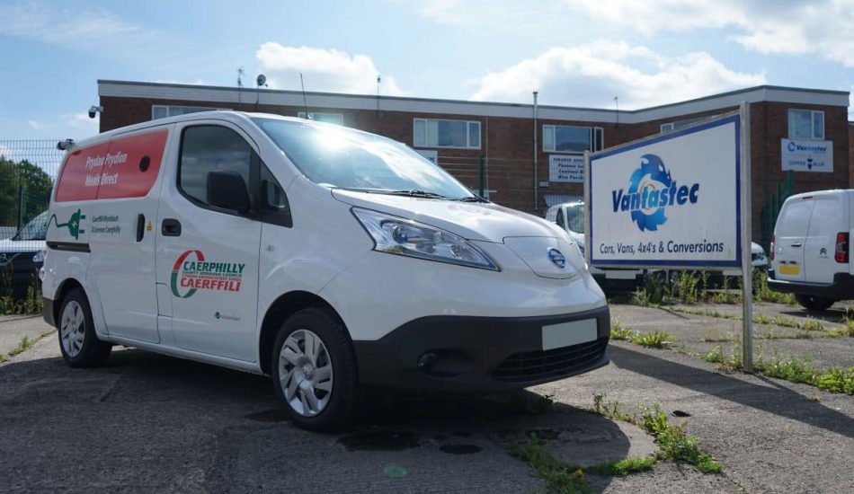 Fully-electric oven van