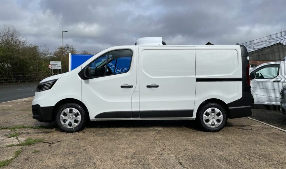 renault trafic fridge van for sale