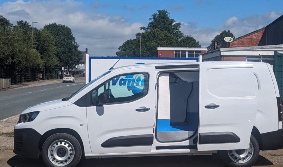 L2 Peugeot Partner Fridge Van