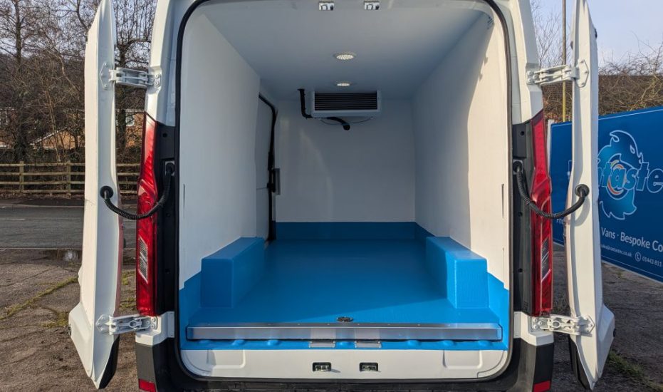 Maxus Deliver 9 Fridge Van