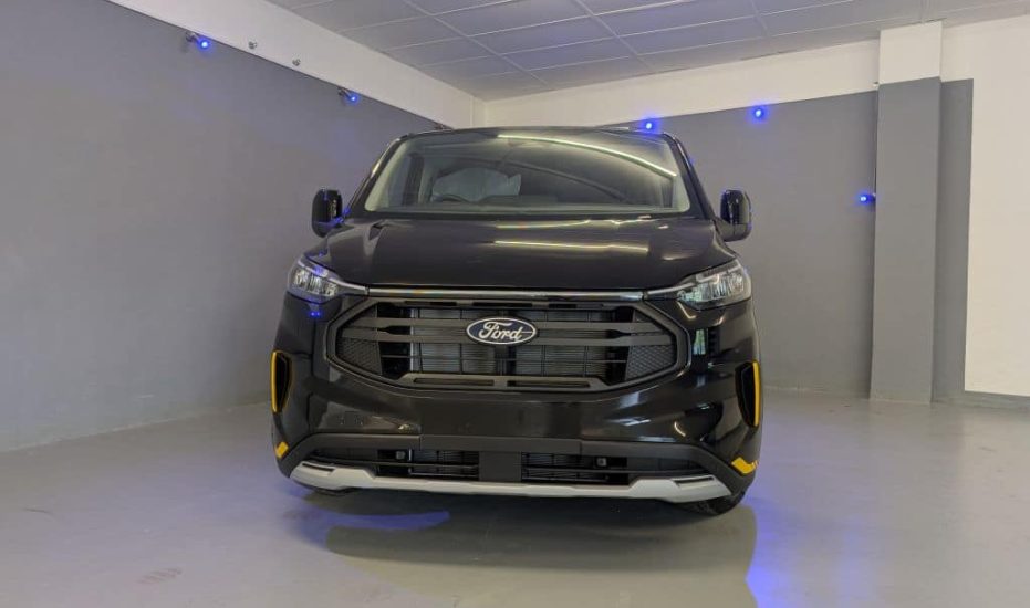 Black Ford Transit Custom Trail Crew Van