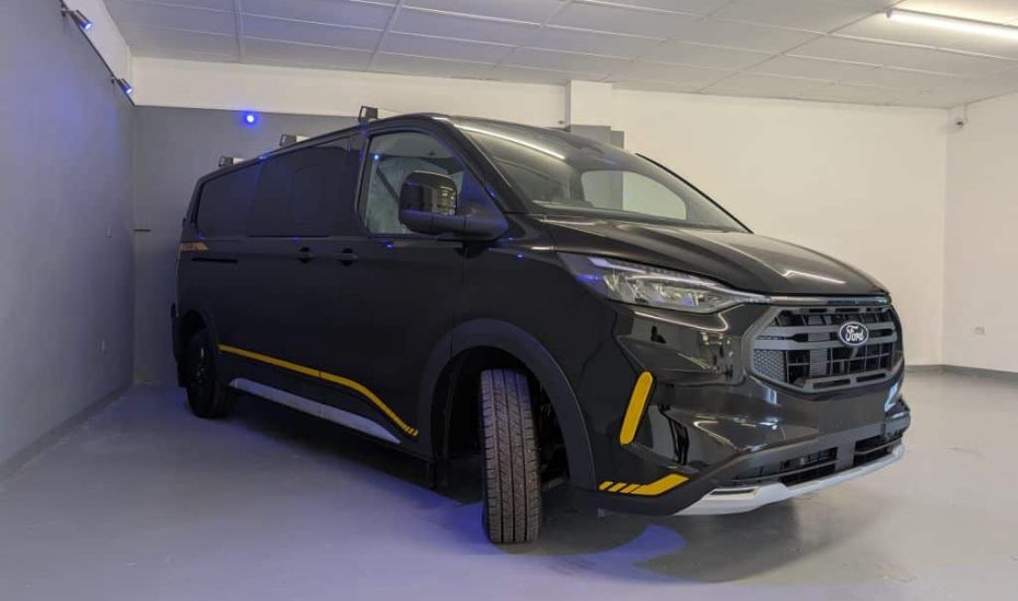 Black Ford Transit Custom Trail Crew Van