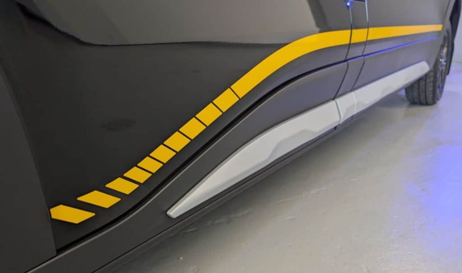 Black Ford Transit Custom Trail Crew Van